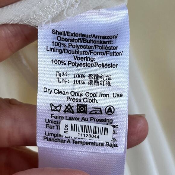 Donna Karan Ivory Layered Sleeveless Satin Blouse Size XS - Picture 8 of 8